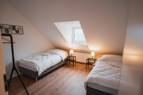Working Apartment - 8 single beds - 5 Schlafzimmer